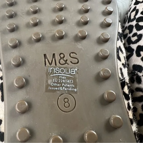 Marks &amp; Spencer NWT Cream &amp; Brown Animal Print Leather Calf Hair Boat Shoes 8W