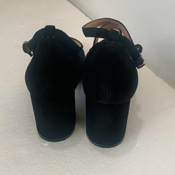 Matiko Mary Jaen black pump size 39
