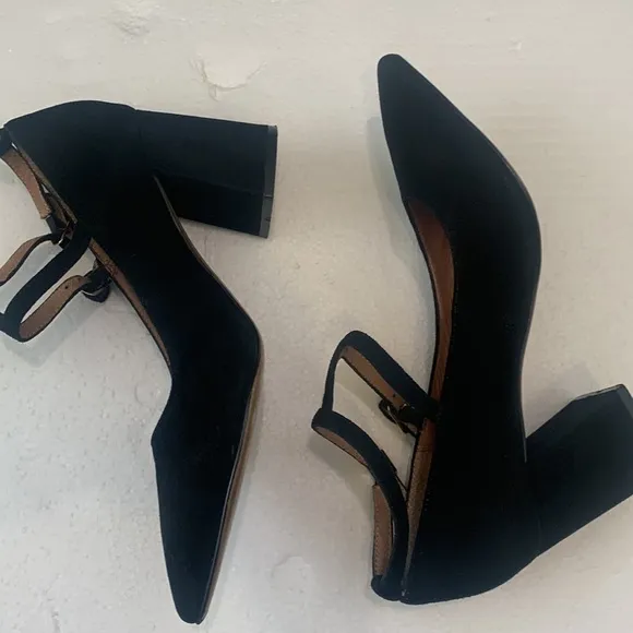 Matiko Mary Jaen black pump size 39