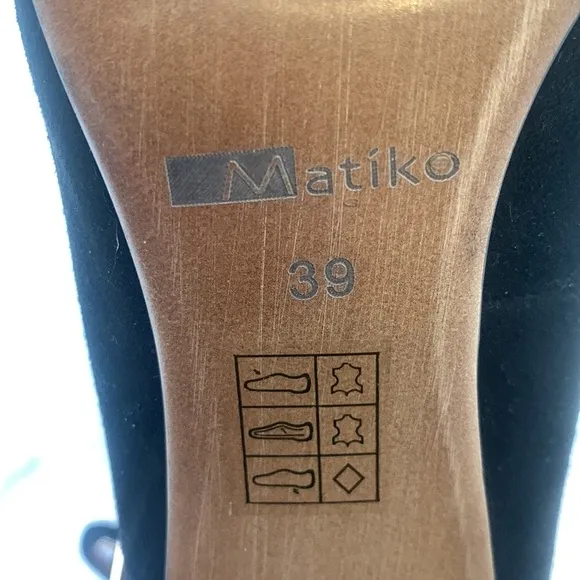 Matiko Mary Jaen black pump size 39