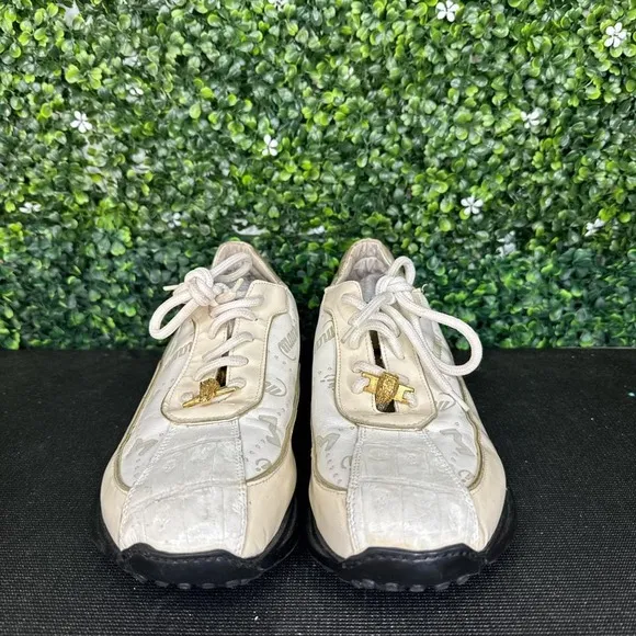 Mauri Women's Shoes Cream and black retro sneakers with a sporty