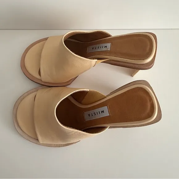 Melissa Coffee Milk Napa Women's Sandals  Heels Size 7