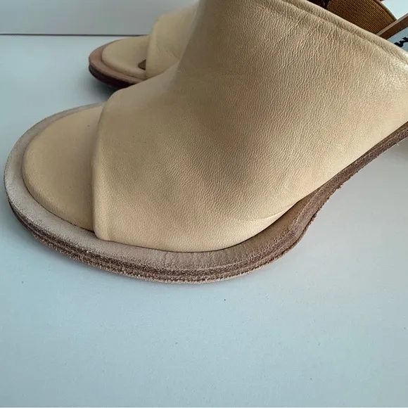 Melissa Coffee Milk Napa Women's Sandals  Heels Size 7