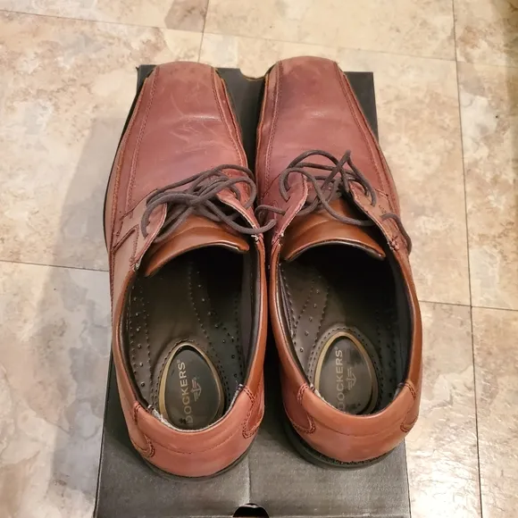Men Dockers Shoes sz 10.5