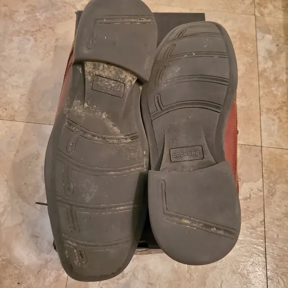 Men Dockers Shoes sz 10.5