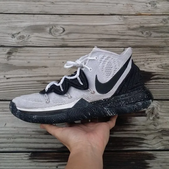 Men Nike Kyrie Irving 5 Oreo Cookies &amp; Cream Basketball Shoes Sneakers