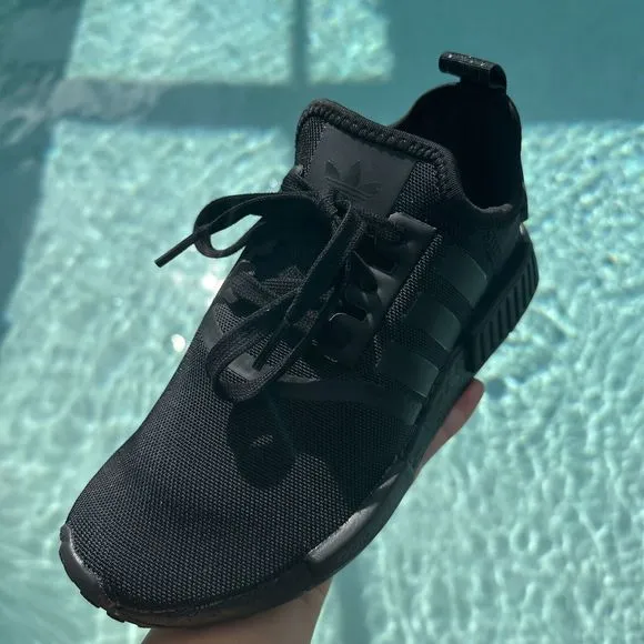 MEN'S Adidas NMD R1 Shoes Triple Black - FV9015 Size 5