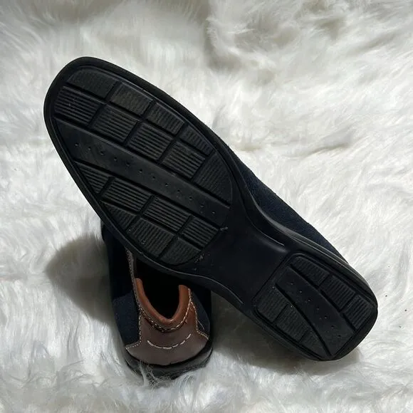 men’s army’s by DELFORS’S Navy blue suede loafers Size 8.5. B79