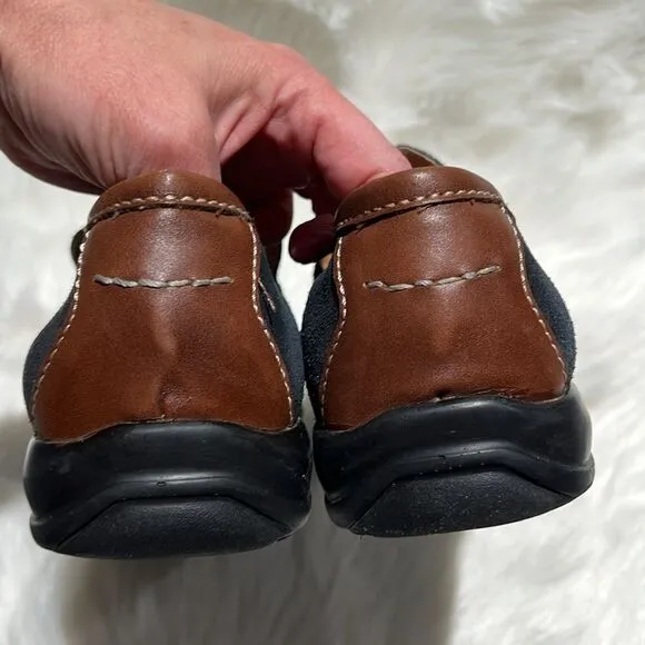 men’s army’s by DELFORS’S Navy blue suede loafers Size 8.5. B79