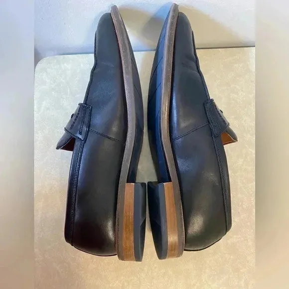 Men’s Black Leather Loafers Dress Shoes Size 9.5