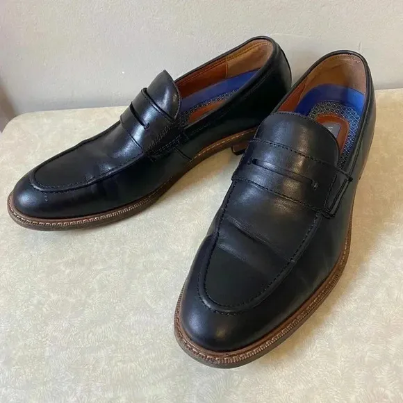 Men’s Black Leather Loafers Dress Shoes Size 9.5