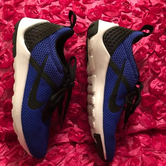 Mens Nike Lunarestoa 2 Essential