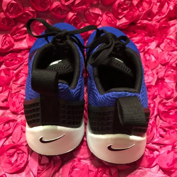 Mens Nike Lunarestoa 2 Essential