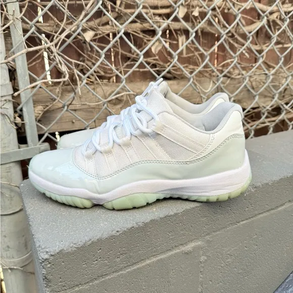 Mens shoes size 10 mens Jordan shoes mens jordan 11 low men’s Jordan low Jordan