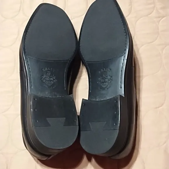 Men's shoes
