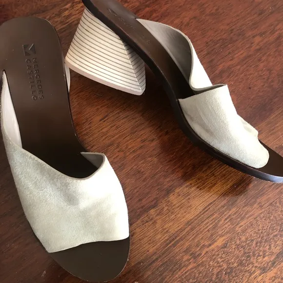 Mercedes Castillo Cream Women's heeled sandals suede size 8.5