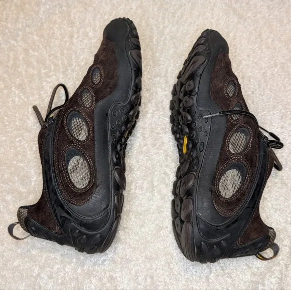 Merrell Brown Athletic Shoes with Ventilation and Rugged Soles
