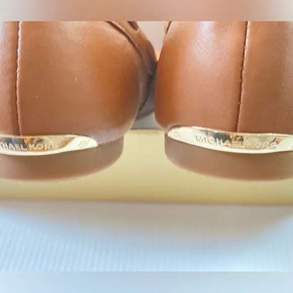 Michael Kors flats brown moccasins leather shoes Michael Kors shoes women’s 9