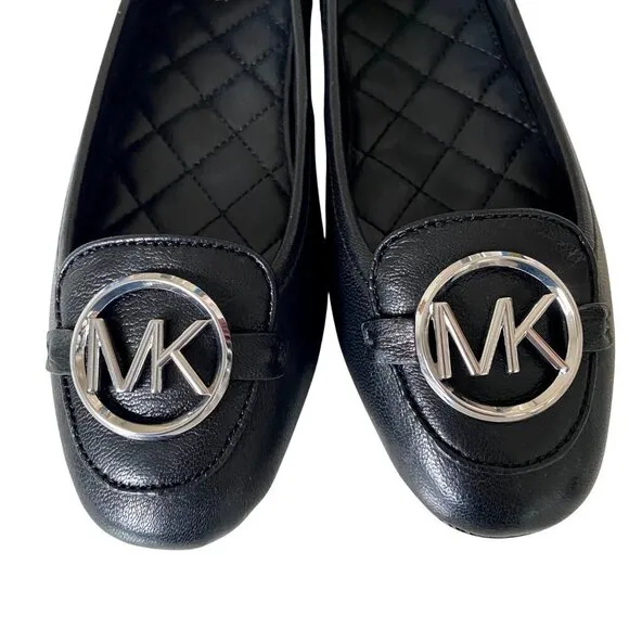 Michael Kors Lillie‎ Logo-Charm Leather Ballerina Shoes 6.5M Modern City Preppy