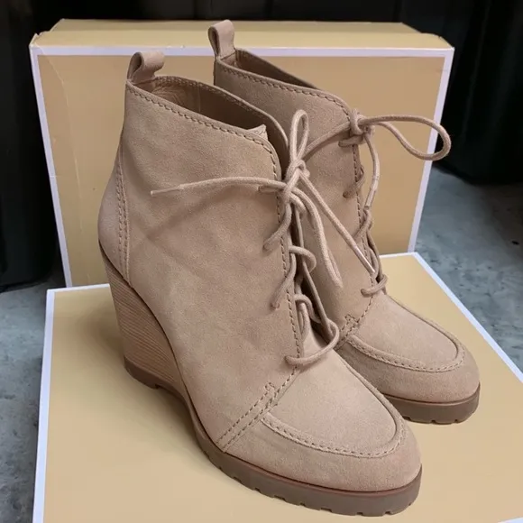 MICHAEL KORS Piper wedge women’s booties 8.5 boots shoes