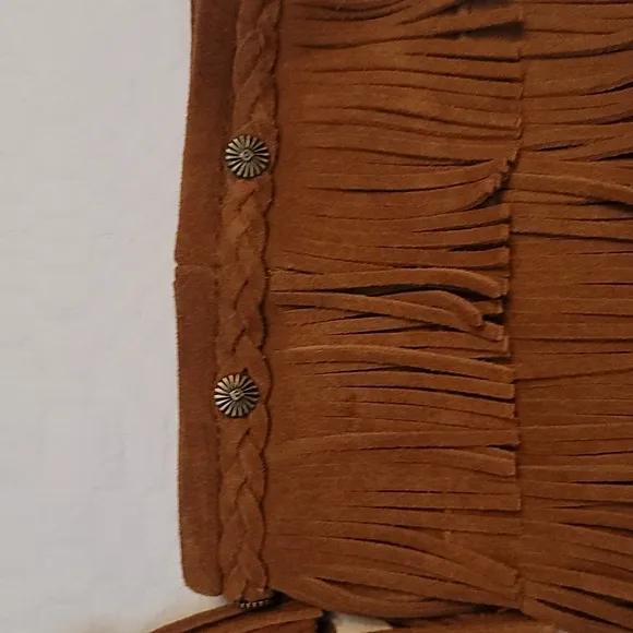 Minnetonka boots 100% suede leather fringe camel color zipper sides sz 10