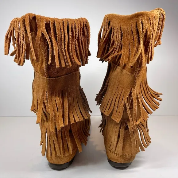 Minnetonka Brown 3-Layer Fringe Boots Size 10M