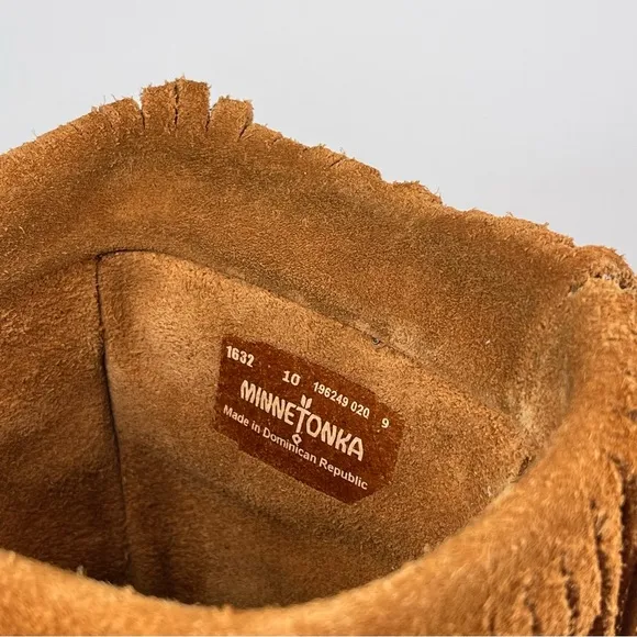 Minnetonka Brown 3-Layer Fringe Boots Size 10M