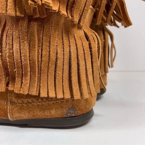 Minnetonka Brown 3-Layer Fringe Boots Size 10M