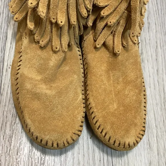 Minnetonka Finge Bootie Moccasins
