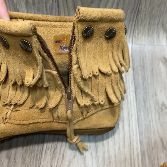 Minnetonka Finge Bootie Moccasins