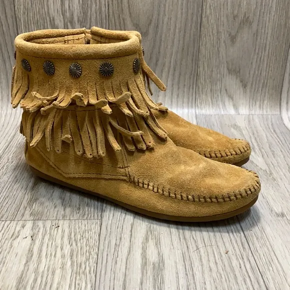 Minnetonka Finge Bootie Moccasins