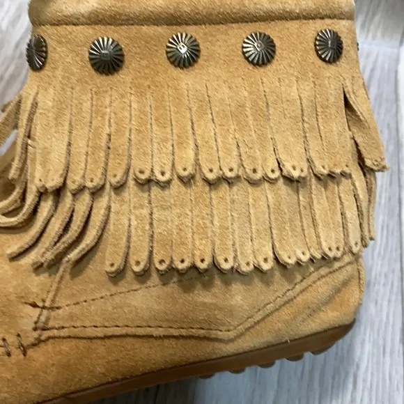 Minnetonka Finge Bootie Moccasins