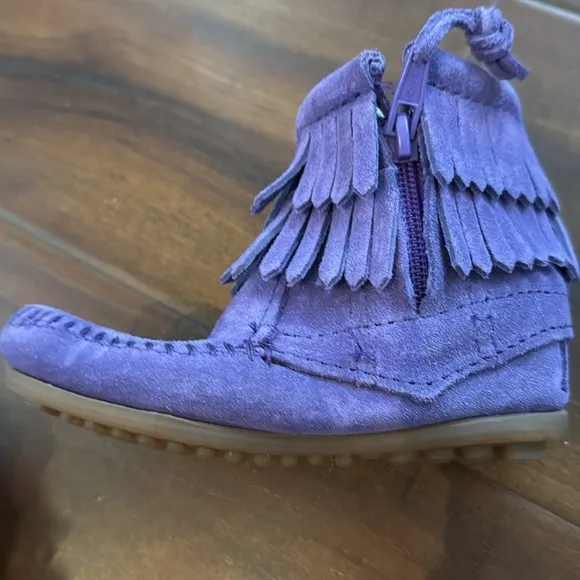 Minnetonka Fringe Bootie Boots Shoes Moccasins