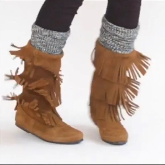 Minnetonka Shoes Womens 10 Boots Brown Western Moccasins Fringes Native Mid Calf