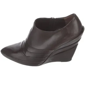 Miu Miu Dark Brown Leather Wedge Moto Booties w/ box &amp; dust bags Size 7.5