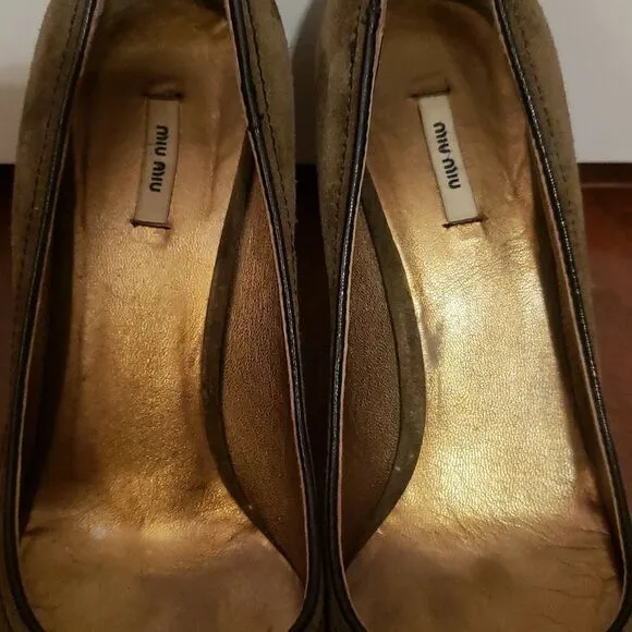 Miu Miu Womens Vintage Mermaid Pumps Olive Green Suede Size 35.5