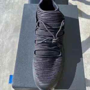 Mother’s Day special Men's Black Athletic Shoe