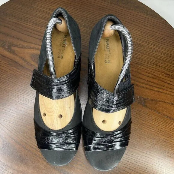 Naot Attitude Pump Heels Women's 39 / 8 Black Suede Mary Jane Comfort Career‎