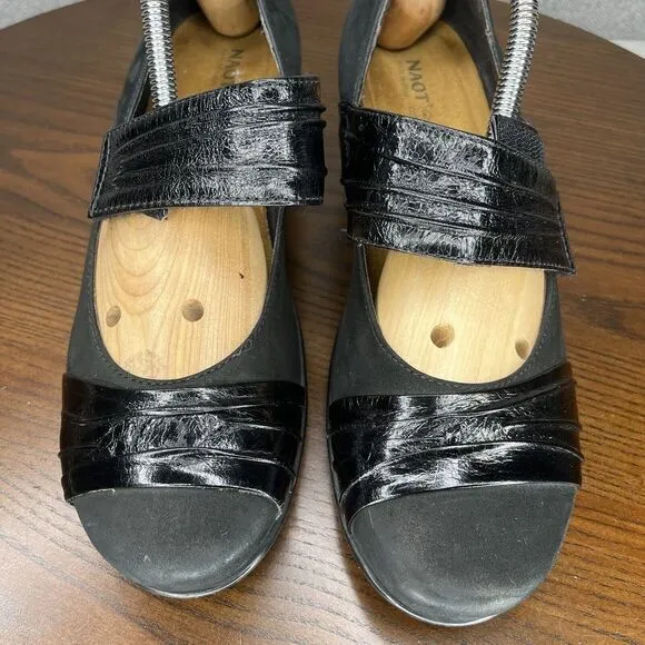 Naot Attitude Pump Heels Women's 39 / 8 Black Suede Mary Jane Comfort Career‎
