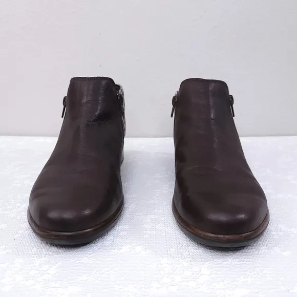 NAOT Helm Ankle Boots EU 41 Double Zip Cheetah Print Heeled Booties