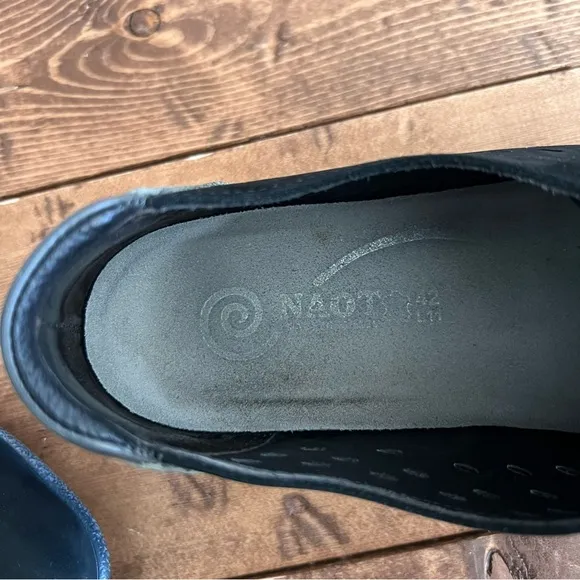 NAOT Womens Lalo Black Perforated Sneaker Oxford Shoe Size 42 Comfort Lace up 11