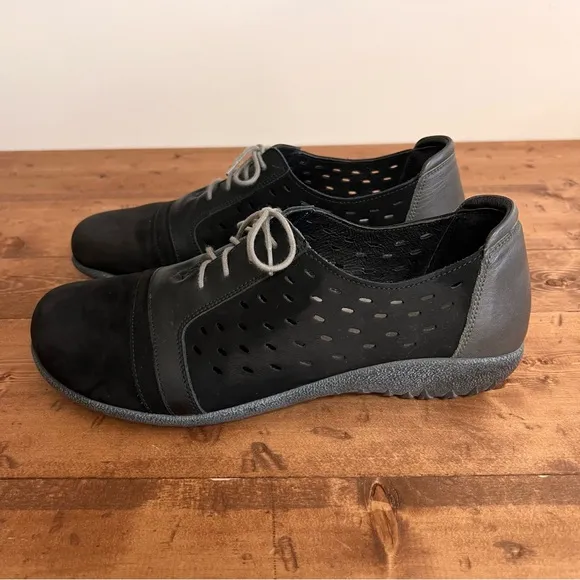 NAOT Womens Lalo Black Perforated Sneaker Oxford Shoe Size 42 Comfort Lace up 11