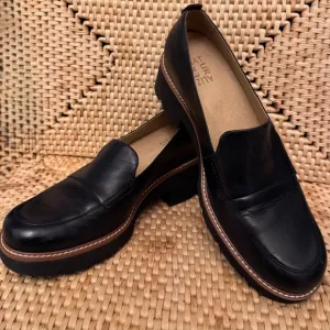 Naturalizer Matt Black Darry Loafer Genuine Leather Uppers Size 9W