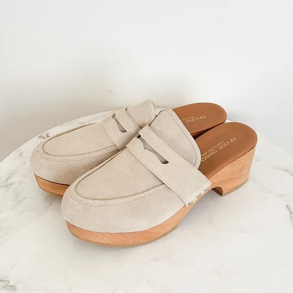 NEW André Assous Soraya Suede Clog Loafer Mule Ivory Size 10