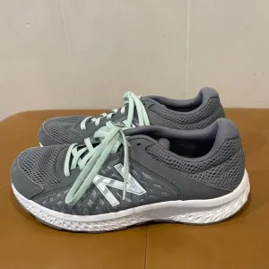 New Balance 420 V4 Comfort Ride Running  Shoes 10 Grey Sea Foam Green Wom Size 9