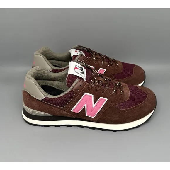 New Balance 574 U574GR2 Brown Suede Lace Up Shoes Men's Sz 10 Women's Sz 11.5