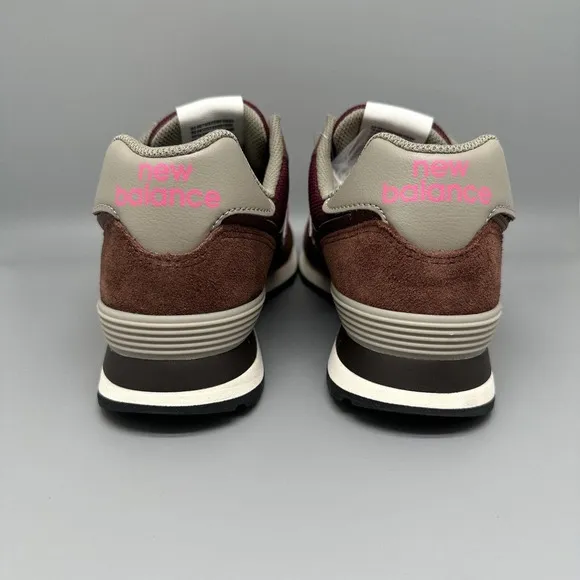 New Balance 574 U574GR2 Brown Suede Lace Up Shoes Men's Sz 10 Women's Sz 11.5