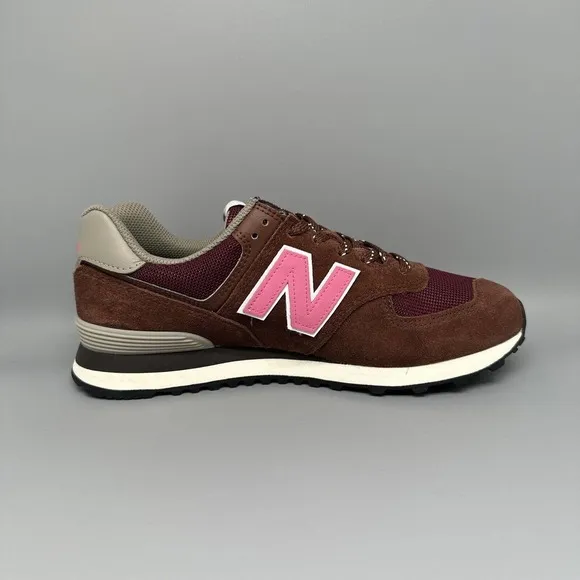 New Balance 574 U574GR2 Brown Suede Lace Up Shoes Men's Sz 10 Women's Sz 11.5