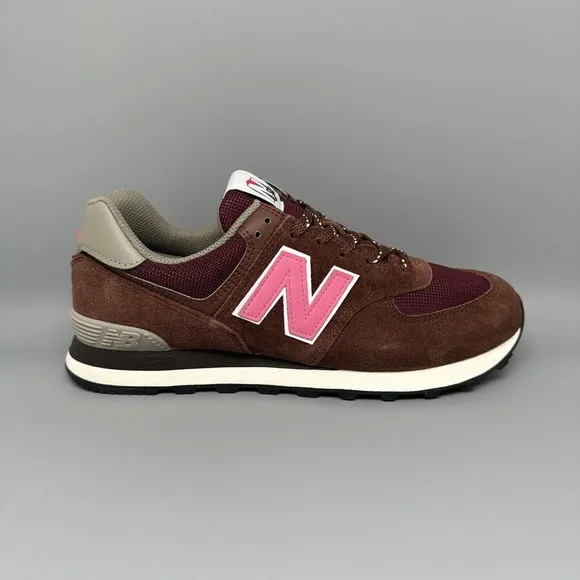 New Balance 574 U574GR2 Brown Suede Lace Up Shoes Men's Sz 10 Women's Sz 11.5
