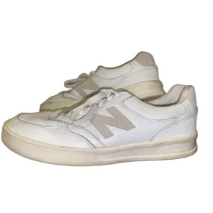 New Balance CT300 V3 Men’s Sneakers Size 9 White Tan Court Casual Leather Shoes